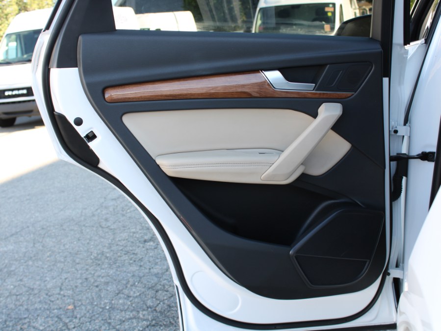 2021 Audi Q5 45 Premium Plus, available for sale in Great Neck, New York | Auto Expo Ent Inc.. Great Neck, New York 2021 Audi Q5 45 Premium Plus, available for sale in Great Neck, New York | Auto Expo Ent Inc.. Great Neck, New York