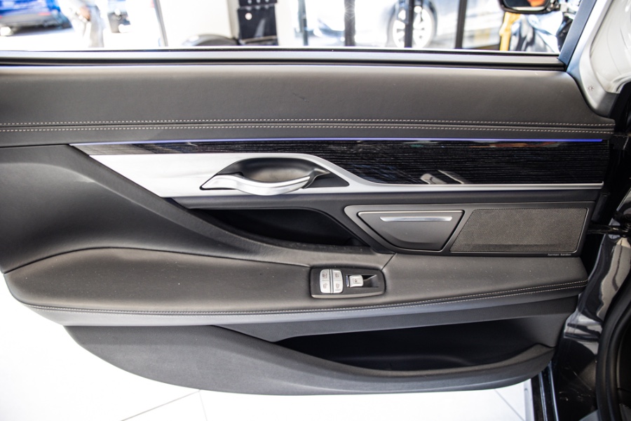 2019 BMW 7 Series 750i xDrive Sedan, available for sale in ELMONT, New York | 26 Motors Long Island. ELMONT, New York 2019 BMW 7 Series 750i xDrive Sedan, available for sale in ELMONT, New York | 26 Motors Long Island. ELMONT, New York