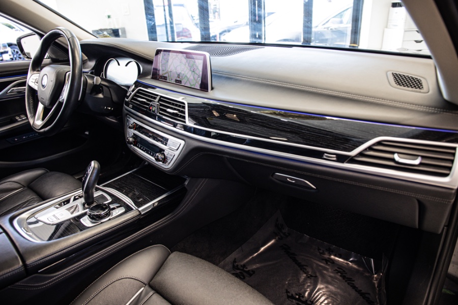 2019 BMW 7 Series 750i xDrive Sedan, available for sale in ELMONT, New York | 26 Motors Long Island. ELMONT, New York 2019 BMW 7 Series 750i xDrive Sedan, available for sale in ELMONT, New York | 26 Motors Long Island. ELMONT, New York