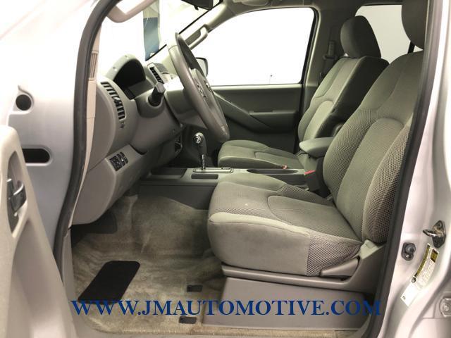 2013 Nissan Frontier 4WD Crew Cab SWB Auto SV, available for sale in Naugatuck, Connecticut | J&M Automotive Sls&Svc LLC. Naugatuck, Connecticut 2013 Nissan Frontier 4WD Crew Cab SWB Auto SV, available for sale in Naugatuck, Connecticut | J&M Automotive Sls&Svc LLC. Naugatuck, Connecticut