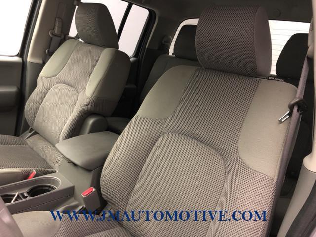 2013 Nissan Frontier 4WD Crew Cab SWB Auto SV, available for sale in Naugatuck, Connecticut | J&M Automotive Sls&Svc LLC. Naugatuck, Connecticut 2013 Nissan Frontier 4WD Crew Cab SWB Auto SV, available for sale in Naugatuck, Connecticut | J&M Automotive Sls&Svc LLC. Naugatuck, Connecticut