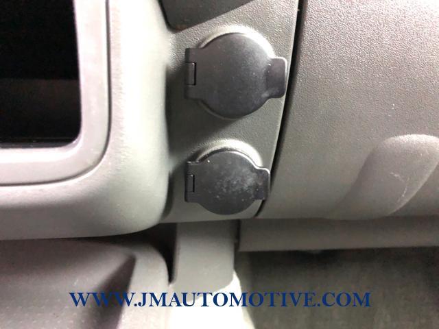 2013 Nissan Frontier 4WD Crew Cab SWB Auto SV, available for sale in Naugatuck, Connecticut | J&M Automotive Sls&Svc LLC. Naugatuck, Connecticut 2013 Nissan Frontier 4WD Crew Cab SWB Auto SV, available for sale in Naugatuck, Connecticut | J&M Automotive Sls&Svc LLC. Naugatuck, Connecticut
