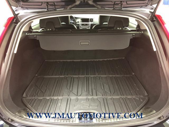 2016 Volvo V60 4dr Wgn T5 Drive-E Premier FWD, available for sale in Naugatuck, Connecticut | J&M Automotive Sls&Svc LLC. Naugatuck, Connecticut 2016 Volvo V60 4dr Wgn T5 Drive-E Premier FWD, available for sale in Naugatuck, Connecticut | J&M Automotive Sls&Svc LLC. Naugatuck, Connecticut