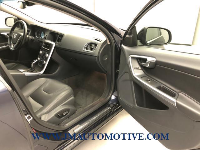 2016 Volvo V60 4dr Wgn T5 Drive-E Premier FWD, available for sale in Naugatuck, Connecticut | J&M Automotive Sls&Svc LLC. Naugatuck, Connecticut 2016 Volvo V60 4dr Wgn T5 Drive-E Premier FWD, available for sale in Naugatuck, Connecticut | J&M Automotive Sls&Svc LLC. Naugatuck, Connecticut