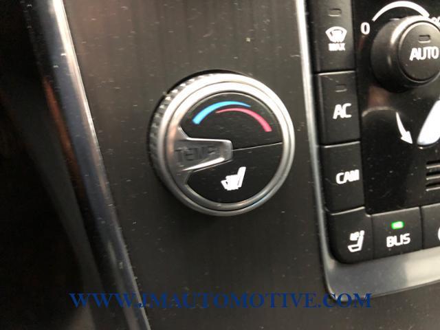 2016 Volvo V60 4dr Wgn T5 Drive-E Premier FWD, available for sale in Naugatuck, Connecticut | J&M Automotive Sls&Svc LLC. Naugatuck, Connecticut 2016 Volvo V60 4dr Wgn T5 Drive-E Premier FWD, available for sale in Naugatuck, Connecticut | J&M Automotive Sls&Svc LLC. Naugatuck, Connecticut