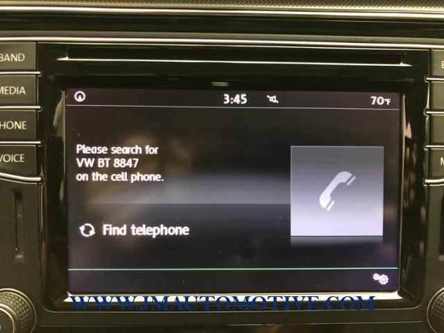 2016 Volkswagen Passat 4dr Sdn 1.8T Auto SE w/Technology P, available for sale in Naugatuck, Connecticut | J&M Automotive Sls&Svc LLC. Naugatuck, Connecticut 2016 Volkswagen Passat 4dr Sdn 1.8T Auto SE w/Technology P, available for sale in Naugatuck, Connecticut | J&M Automotive Sls&Svc LLC. Naugatuck, Connecticut
