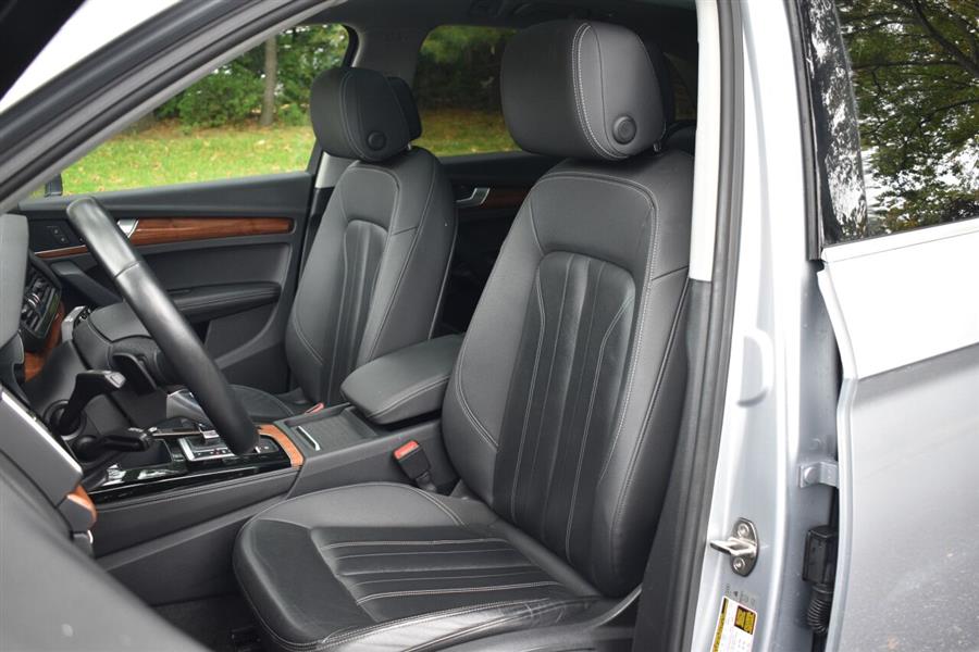 Used Audi Q5 2.0T quattro Premium Plus AWD 4dr SUV 2021 | Camy Cars. Great Neck, New York Used Audi Q5 2.0T quattro Premium Plus AWD 4dr SUV 2021 | Camy Cars. Great Neck, New York