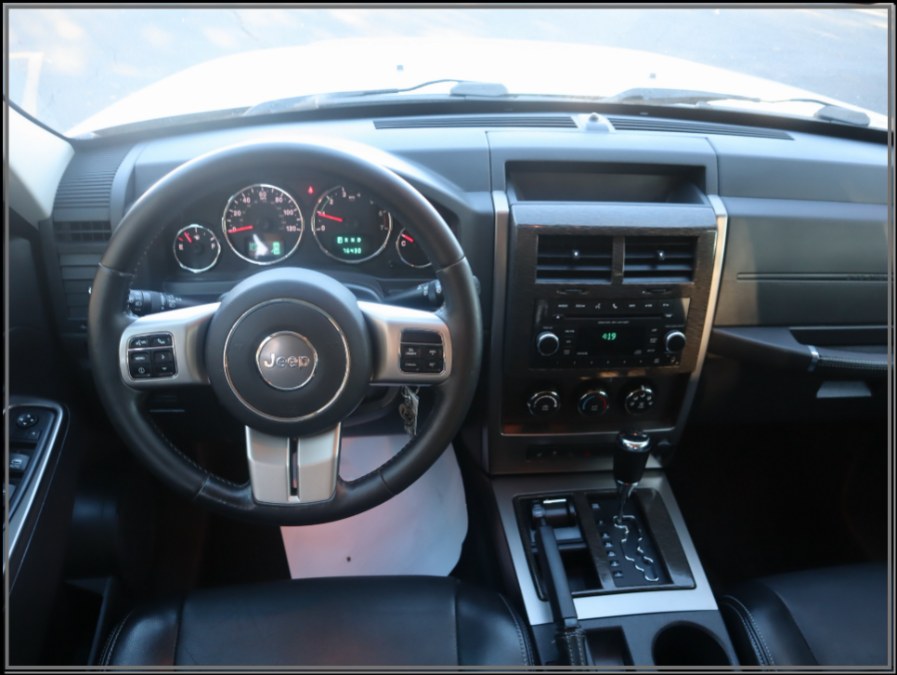 2012 Jeep Liberty 4WD 4dr Limited Jet, available for sale in Huntington Station, New York | My Auto Inc.. Huntington Station, New York 2012 Jeep Liberty 4WD 4dr Limited Jet, available for sale in Huntington Station, New York | My Auto Inc.. Huntington Station, New York