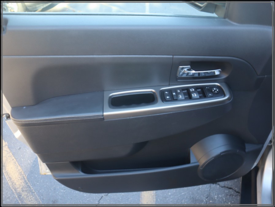 2012 Jeep Liberty 4WD 4dr Limited Jet, available for sale in Huntington Station, New York | My Auto Inc.. Huntington Station, New York 2012 Jeep Liberty 4WD 4dr Limited Jet, available for sale in Huntington Station, New York | My Auto Inc.. Huntington Station, New York