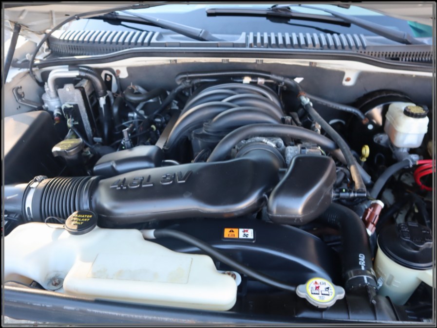2009 Mercury Mountaineer AWD 4dr V8 Premier, available for sale in Huntington Station, New York | My Auto Inc.. Huntington Station, New York 2009 Mercury Mountaineer AWD 4dr V8 Premier, available for sale in Huntington Station, New York | My Auto Inc.. Huntington Station, New York
