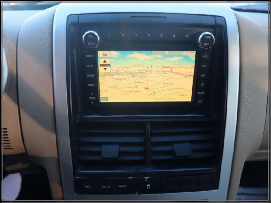2009 Mercury Mountaineer AWD 4dr V8 Premier, available for sale in Huntington Station, New York | My Auto Inc.. Huntington Station, New York 2009 Mercury Mountaineer AWD 4dr V8 Premier, available for sale in Huntington Station, New York | My Auto Inc.. Huntington Station, New York