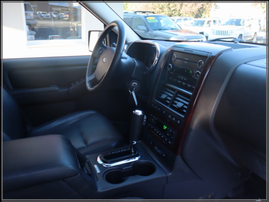 Used Ford Explorer 4WD 4dr Limited 2010 | My Auto Inc.. Huntington Station, New York Used Ford Explorer 4WD 4dr Limited 2010 | My Auto Inc.. Huntington Station, New York
