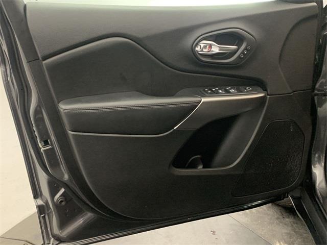 Used Jeep Cherokee Limited 2020 | Eastchester Motor Cars. Bronx, New York Used Jeep Cherokee Limited 2020 | Eastchester Motor Cars. Bronx, New York