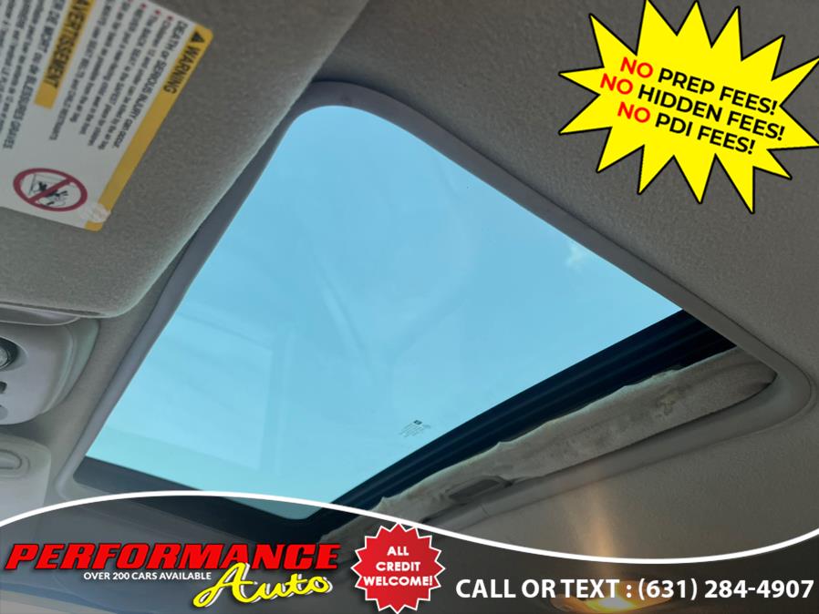 2001 GMC Yukon 4dr 4WD SLT, available for sale in Bohemia, New York | Performance Auto Inc. Bohemia, New York 2001 GMC Yukon 4dr 4WD SLT, available for sale in Bohemia, New York | Performance Auto Inc. Bohemia, New York