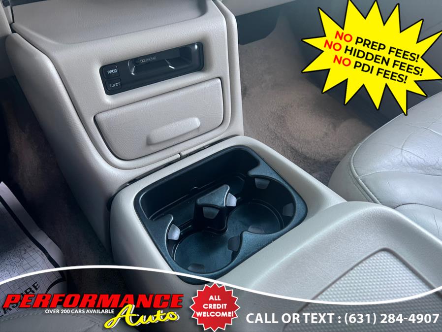 2001 GMC Yukon 4dr 4WD SLT, available for sale in Bohemia, New York | Performance Auto Inc. Bohemia, New York 2001 GMC Yukon 4dr 4WD SLT, available for sale in Bohemia, New York | Performance Auto Inc. Bohemia, New York