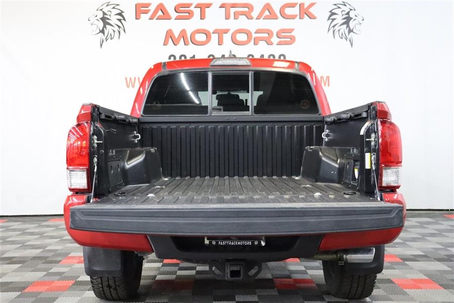 Used Toyota Tacoma DOUBLE CAB 2016 | Fast Track Motors. Paterson, New Jersey Used Toyota Tacoma DOUBLE CAB 2016 | Fast Track Motors. Paterson, New Jersey