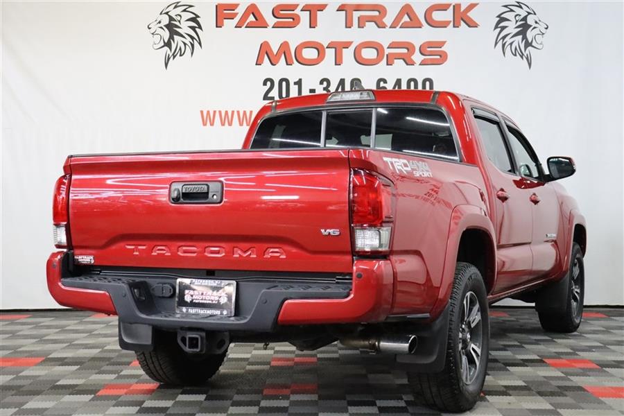 Used Toyota Tacoma DOUBLE CAB 2016 | Fast Track Motors. Paterson, New Jersey Used Toyota Tacoma DOUBLE CAB 2016 | Fast Track Motors. Paterson, New Jersey