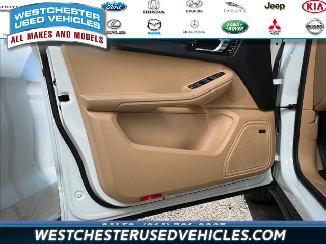 2018 Porsche Macan Sport Edition, available for sale in White Plains, New York | Westchester Used Vehicles. White Plains, New York 2018 Porsche Macan Sport Edition, available for sale in White Plains, New York | Westchester Used Vehicles. White Plains, New York