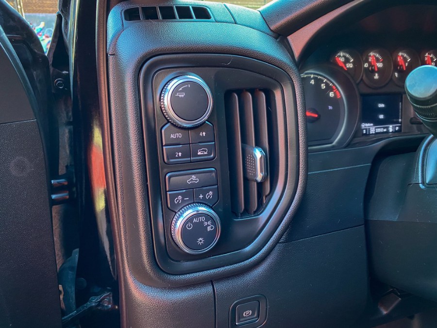 Used GMC Sierra 1500 4WD Crew Cab 147" 2021 | RT Auto Center LLC. Newark, New Jersey Used GMC Sierra 1500 4WD Crew Cab 147" 2021 | RT Auto Center LLC. Newark, New Jersey