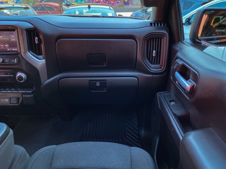Used GMC Sierra 1500 4WD Crew Cab 147" 2021 | RT Auto Center LLC. Newark, New Jersey Used GMC Sierra 1500 4WD Crew Cab 147" 2021 | RT Auto Center LLC. Newark, New Jersey
