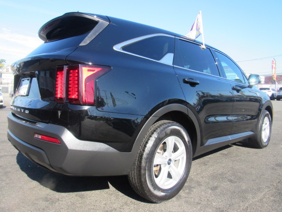2021 Kia Sorento LX FWD, available for sale in Irvington, New Jersey | NJ Used Cars Center. Irvington, New Jersey 2021 Kia Sorento LX FWD, available for sale in Irvington, New Jersey | NJ Used Cars Center. Irvington, New Jersey