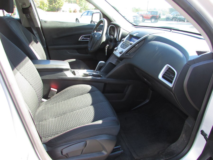 2015 Chevrolet Equinox AWD 4dr LS, available for sale in East Windsor, Connecticut | United Auto Sales of E Windsor, Inc. East Windsor, Connecticut 2015 Chevrolet Equinox AWD 4dr LS, available for sale in East Windsor, Connecticut | United Auto Sales of E Windsor, Inc. East Windsor, Connecticut