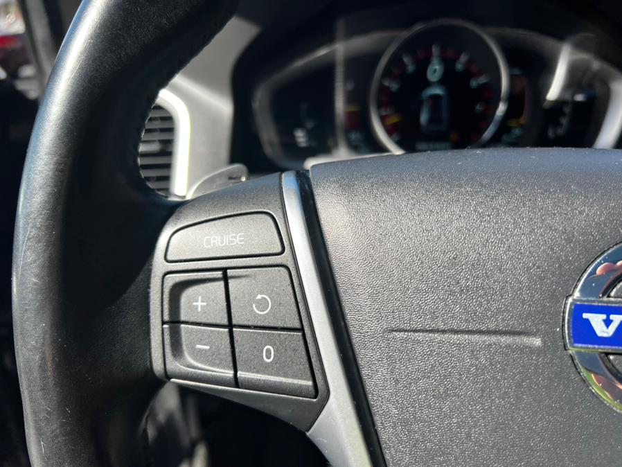Used Volvo XC60 2015.5 AWD 4dr T6 2015 | Lava Motors 2 Inc. Canton, Connecticut Used Volvo XC60 2015.5 AWD 4dr T6 2015 | Lava Motors 2 Inc. Canton, Connecticut