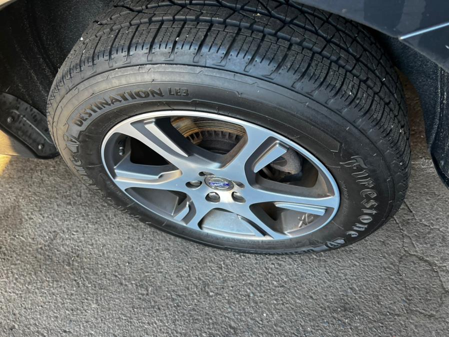 Used Volvo XC60 2015.5 AWD 4dr T6 2015 | Lava Motors 2 Inc. Canton, Connecticut Used Volvo XC60 2015.5 AWD 4dr T6 2015 | Lava Motors 2 Inc. Canton, Connecticut