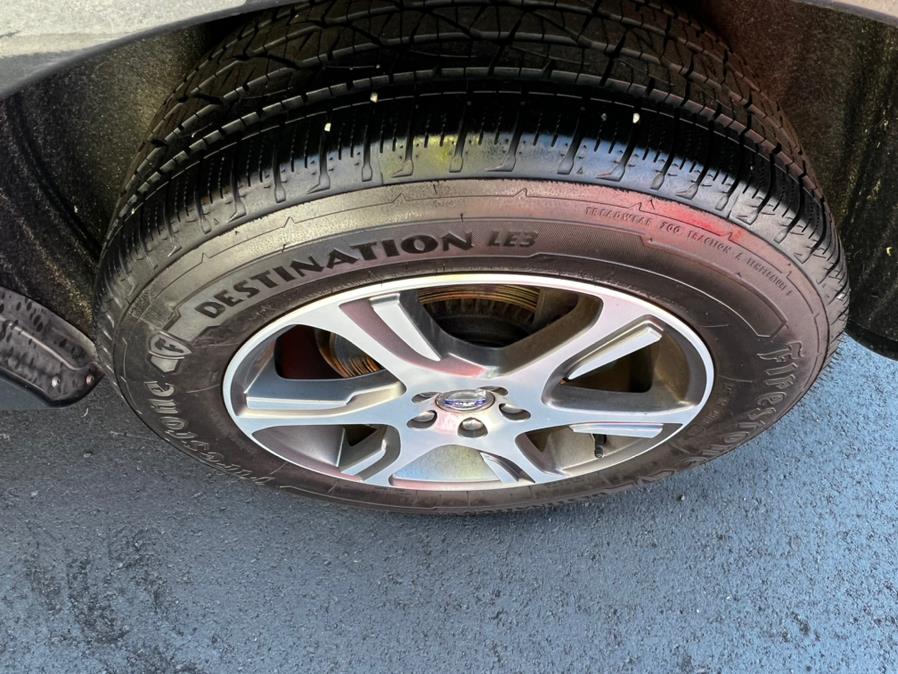 Used Volvo XC60 2015.5 AWD 4dr T6 2015 | Lava Motors 2 Inc. Canton, Connecticut Used Volvo XC60 2015.5 AWD 4dr T6 2015 | Lava Motors 2 Inc. Canton, Connecticut