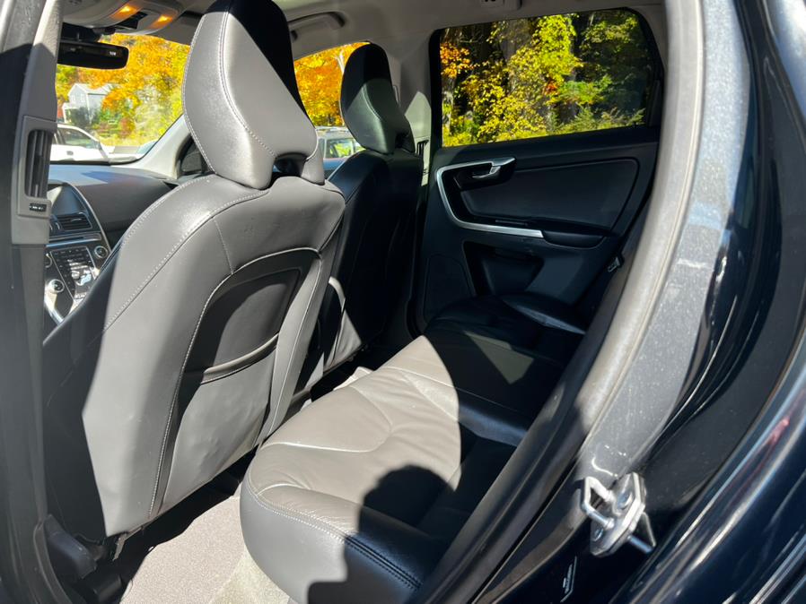Used Volvo XC60 2015.5 AWD 4dr T6 2015 | Lava Motors 2 Inc. Canton, Connecticut Used Volvo XC60 2015.5 AWD 4dr T6 2015 | Lava Motors 2 Inc. Canton, Connecticut