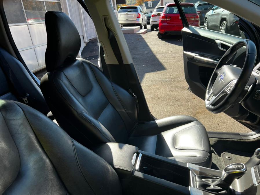 Used Volvo XC60 2015.5 AWD 4dr T6 2015 | Lava Motors 2 Inc. Canton, Connecticut Used Volvo XC60 2015.5 AWD 4dr T6 2015 | Lava Motors 2 Inc. Canton, Connecticut