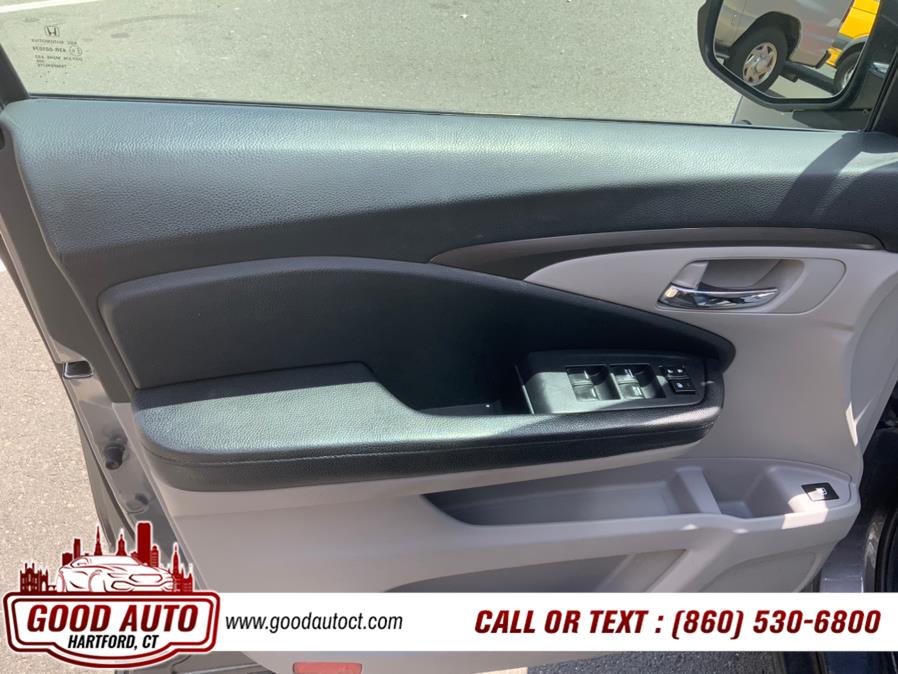 Used Honda Pilot AWD 4dr LX 2016 | Good Auto LLC. Hartford, Connecticut Used Honda Pilot AWD 4dr LX 2016 | Good Auto LLC. Hartford, Connecticut
