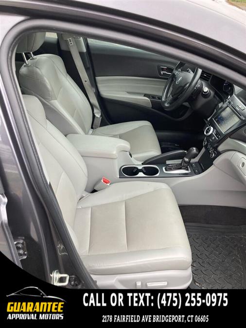 2017 Acura Ilx w/Tech 4dr Sedan w/Technology Plus Package, available for sale in Bridgeport, Connecticut | Guarantee Approval Motors. Bridgeport, Connecticut 2017 Acura Ilx w/Tech 4dr Sedan w/Technology Plus Package, available for sale in Bridgeport, Connecticut | Guarantee Approval Motors. Bridgeport, Connecticut