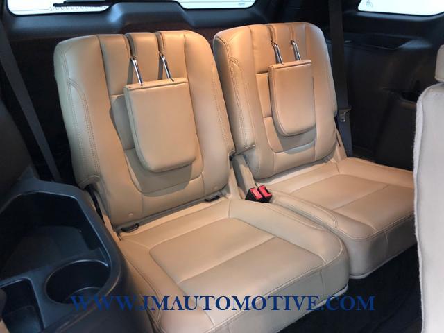 2016 Ford Explorer FWD 4dr XLT, available for sale in Naugatuck, Connecticut | J&M Automotive Sls&Svc LLC. Naugatuck, Connecticut 2016 Ford Explorer FWD 4dr XLT, available for sale in Naugatuck, Connecticut | J&M Automotive Sls&Svc LLC. Naugatuck, Connecticut