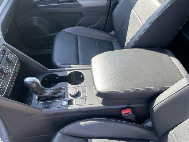 2021 Volkswagen Atlas 3.6L V6 SE w/Technology, available for sale in Great Neck, New York | Camy Cars. Great Neck, New York 2021 Volkswagen Atlas 3.6L V6 SE w/Technology, available for sale in Great Neck, New York | Camy Cars. Great Neck, New York
