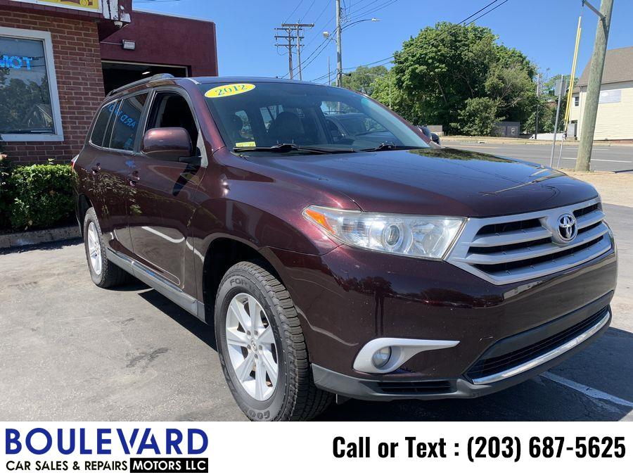 2012 Toyota Highlander SE Sport Utility 4D, available for sale in New Haven, Connecticut | Boulevard Motors LLC. New Haven, Connecticut