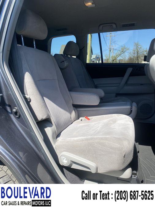 2012 Toyota Highlander Sport Utility 4D, available for sale in New Haven, Connecticut | Boulevard Motors LLC. New Haven, Connecticut 2012 Toyota Highlander Sport Utility 4D, available for sale in New Haven, Connecticut | Boulevard Motors LLC. New Haven, Connecticut
