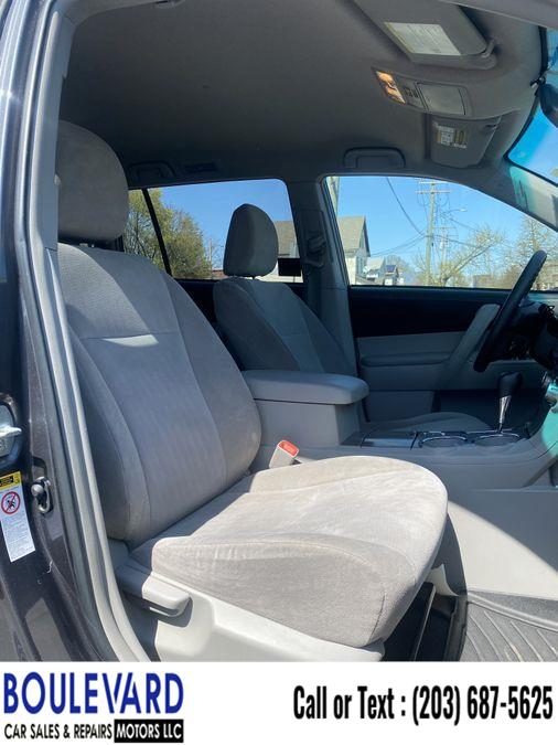 2012 Toyota Highlander Sport Utility 4D, available for sale in New Haven, Connecticut | Boulevard Motors LLC. New Haven, Connecticut 2012 Toyota Highlander Sport Utility 4D, available for sale in New Haven, Connecticut | Boulevard Motors LLC. New Haven, Connecticut