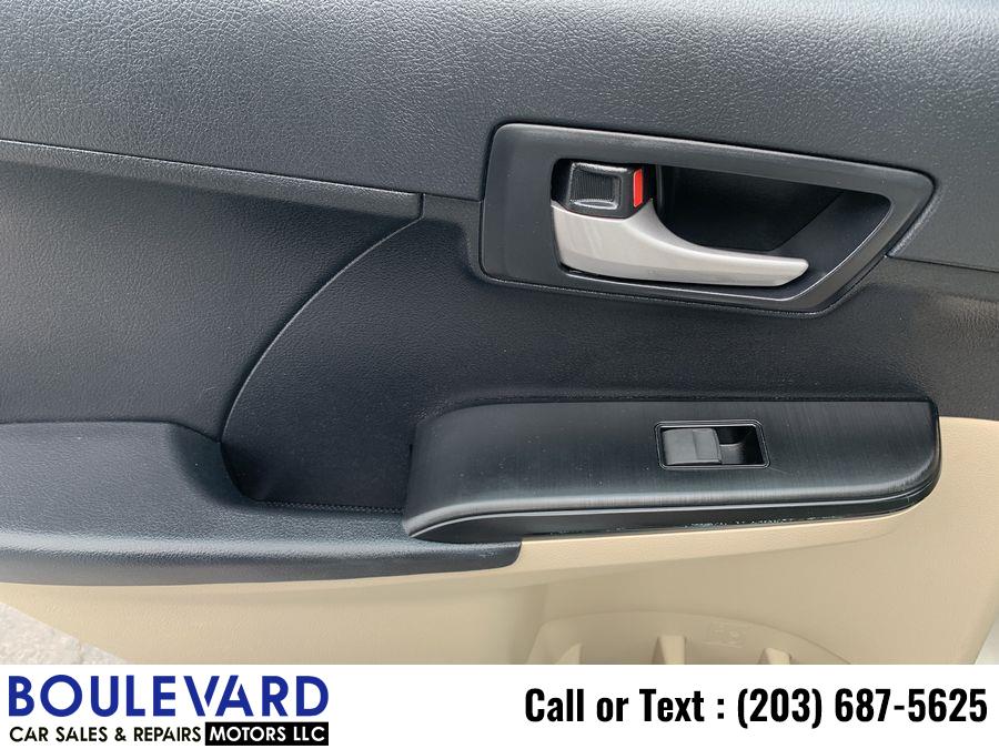 Used Toyota Camry LE Sedan 4D 2014 | Boulevard Motors LLC. New Haven, Connecticut Used Toyota Camry LE Sedan 4D 2014 | Boulevard Motors LLC. New Haven, Connecticut