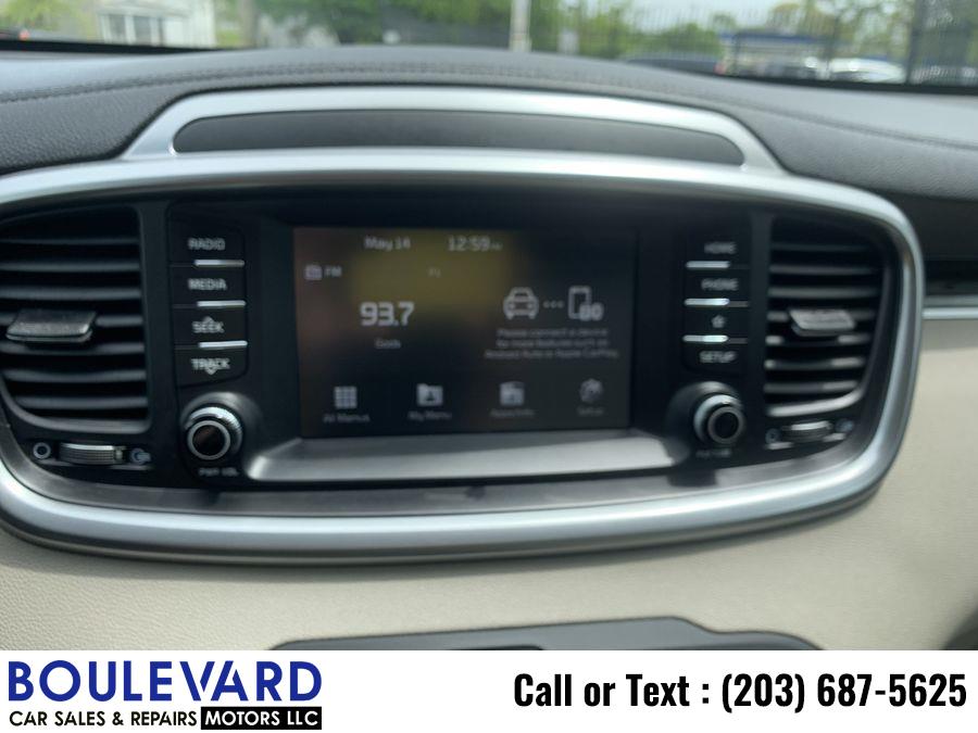 2019 Kia Sorento LX Sport Utility 4D, available for sale in New Haven, Connecticut | Boulevard Motors LLC. New Haven, Connecticut 2019 Kia Sorento LX Sport Utility 4D, available for sale in New Haven, Connecticut | Boulevard Motors LLC. New Haven, Connecticut