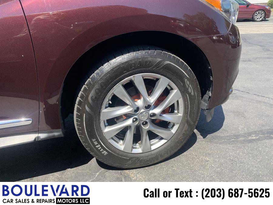 Used Infiniti Jx JX35 Sport Utility 4D 2013 | Boulevard Motors LLC. New Haven, Connecticut Used Infiniti Jx JX35 Sport Utility 4D 2013 | Boulevard Motors LLC. New Haven, Connecticut