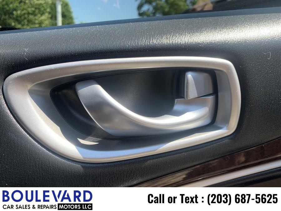 Used Infiniti Jx JX35 Sport Utility 4D 2013 | Boulevard Motors LLC. New Haven, Connecticut Used Infiniti Jx JX35 Sport Utility 4D 2013 | Boulevard Motors LLC. New Haven, Connecticut