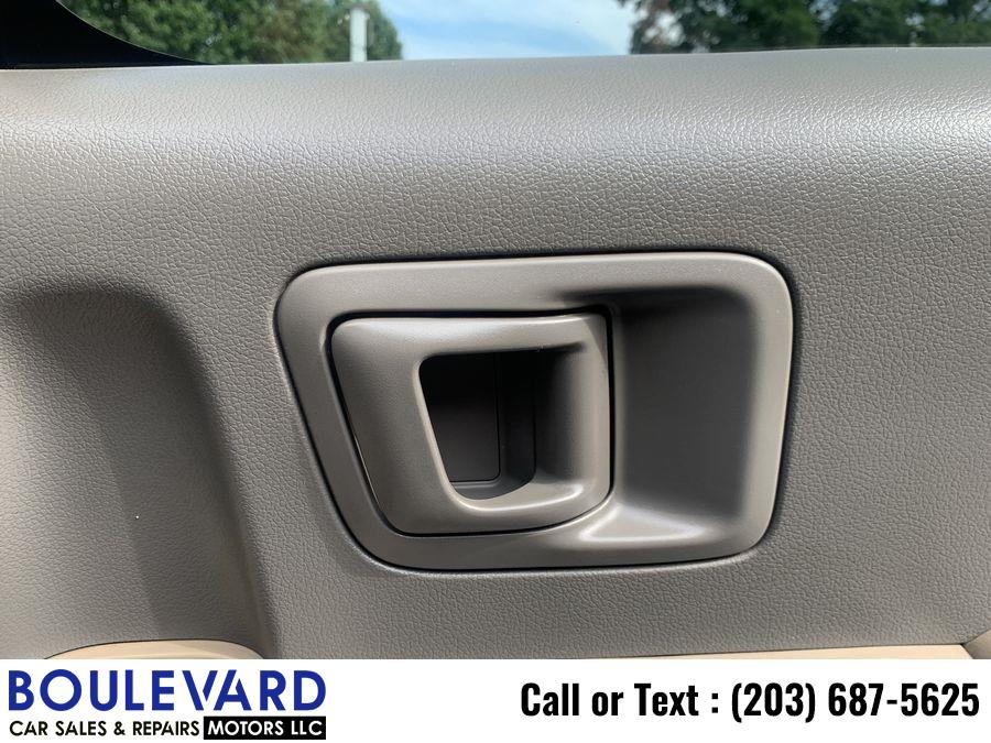 2006 Honda Ridgeline RTL Pickup 4D 5 ft, available for sale in New Haven, Connecticut | Boulevard Motors LLC. New Haven, Connecticut 2006 Honda Ridgeline RTL Pickup 4D 5 ft, available for sale in New Haven, Connecticut | Boulevard Motors LLC. New Haven, Connecticut