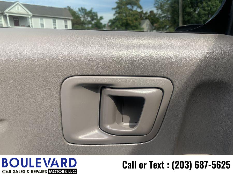 2006 Honda Ridgeline RTL Pickup 4D 5 ft, available for sale in New Haven, Connecticut | Boulevard Motors LLC. New Haven, Connecticut 2006 Honda Ridgeline RTL Pickup 4D 5 ft, available for sale in New Haven, Connecticut | Boulevard Motors LLC. New Haven, Connecticut