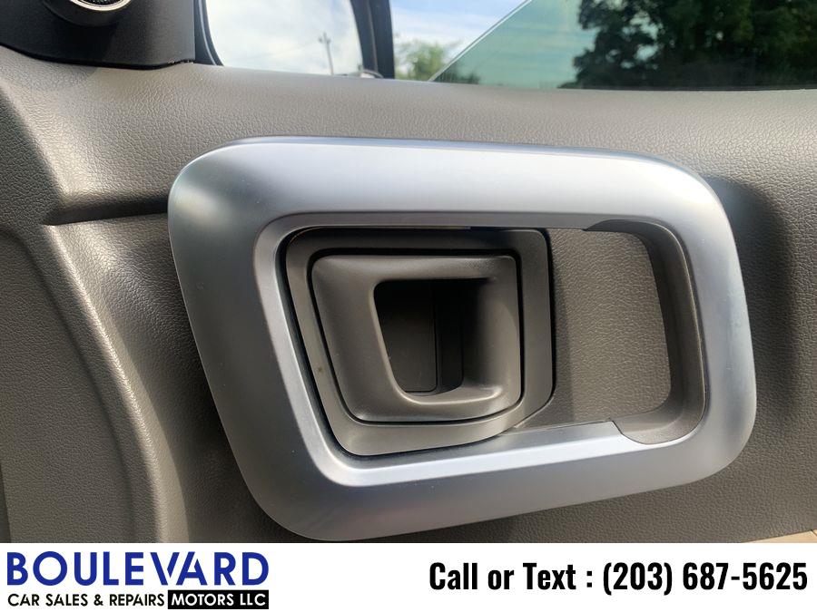 2006 Honda Ridgeline RTL Pickup 4D 5 ft, available for sale in New Haven, Connecticut | Boulevard Motors LLC. New Haven, Connecticut 2006 Honda Ridgeline RTL Pickup 4D 5 ft, available for sale in New Haven, Connecticut | Boulevard Motors LLC. New Haven, Connecticut