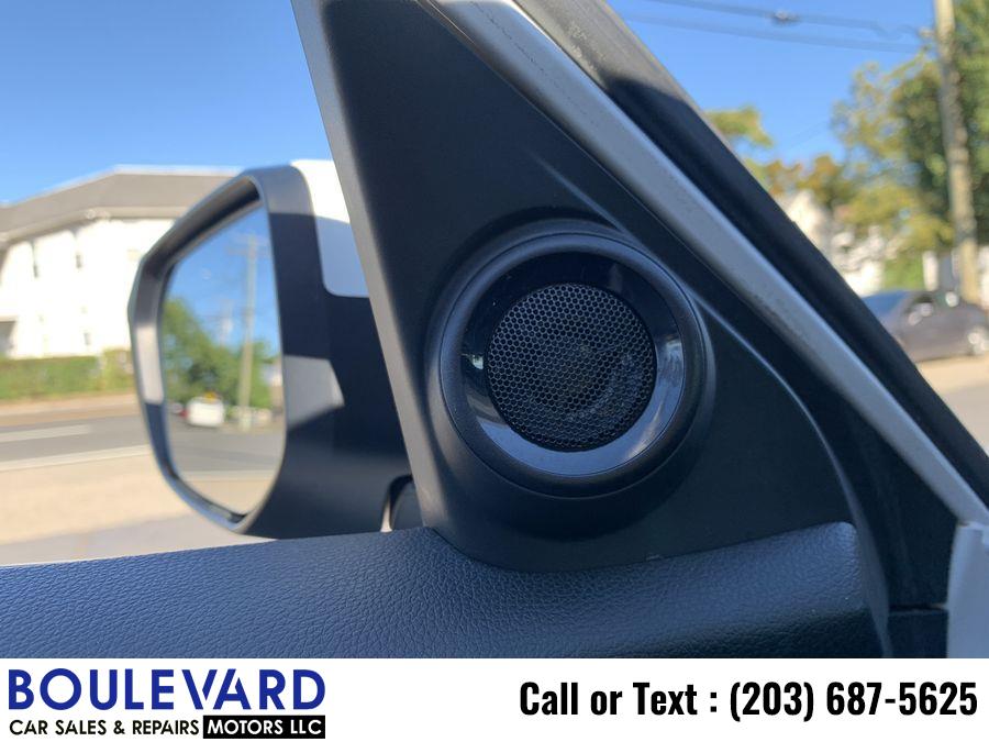 2017 Honda Civic EX-L w/Navigation Hatchback 4D, available for sale in New Haven, Connecticut | Boulevard Motors LLC. New Haven, Connecticut 2017 Honda Civic EX-L w/Navigation Hatchback 4D, available for sale in New Haven, Connecticut | Boulevard Motors LLC. New Haven, Connecticut