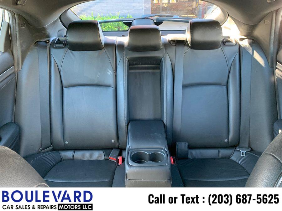 2017 Honda Civic EX-L w/Navigation Hatchback 4D, available for sale in New Haven, Connecticut | Boulevard Motors LLC. New Haven, Connecticut 2017 Honda Civic EX-L w/Navigation Hatchback 4D, available for sale in New Haven, Connecticut | Boulevard Motors LLC. New Haven, Connecticut