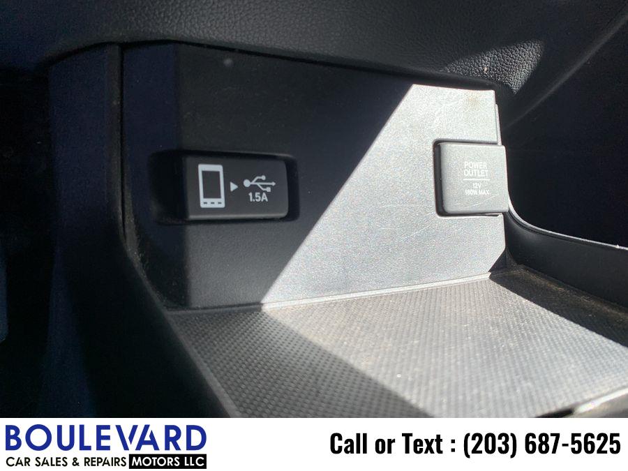 2017 Honda Civic EX-L w/Navigation Hatchback 4D, available for sale in New Haven, Connecticut | Boulevard Motors LLC. New Haven, Connecticut 2017 Honda Civic EX-L w/Navigation Hatchback 4D, available for sale in New Haven, Connecticut | Boulevard Motors LLC. New Haven, Connecticut