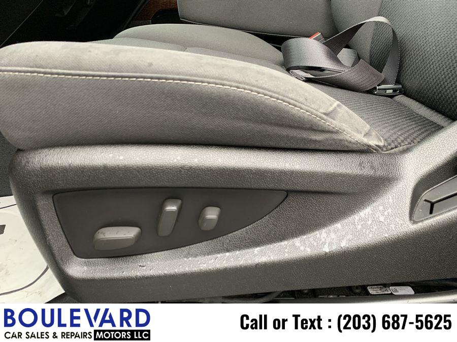 2014 GMC Sierra 1500 Crew Cab SLE Pickup 4D 6 1/2 ft, available for sale in New Haven, Connecticut | Boulevard Motors LLC. New Haven, Connecticut 2014 GMC Sierra 1500 Crew Cab SLE Pickup 4D 6 1/2 ft, available for sale in New Haven, Connecticut | Boulevard Motors LLC. New Haven, Connecticut