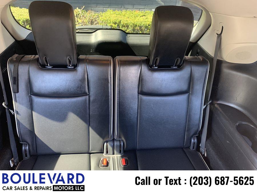 2017 Infiniti Qx60 3.5 Sport Utility 4D, available for sale in New Haven, Connecticut | Boulevard Motors LLC. New Haven, Connecticut 2017 Infiniti Qx60 3.5 Sport Utility 4D, available for sale in New Haven, Connecticut | Boulevard Motors LLC. New Haven, Connecticut